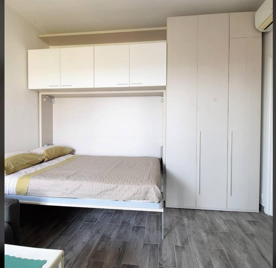 Ferienwohnung Monolocale Nuovissimo San Giuliano Milanese Exterior foto